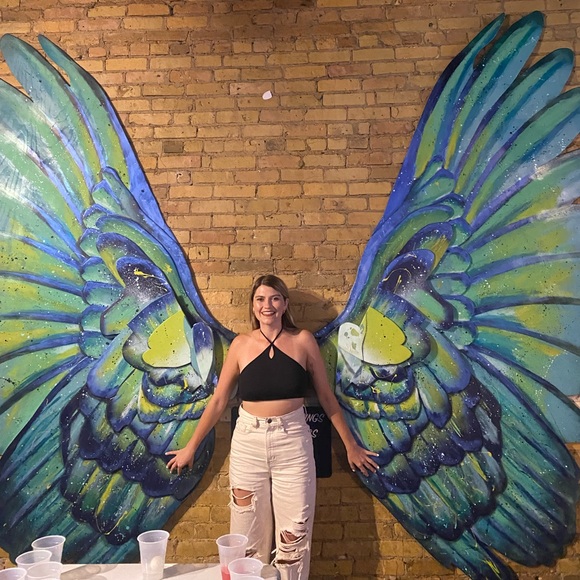 Meet your Posher, Cierra - Picture 10 of 16